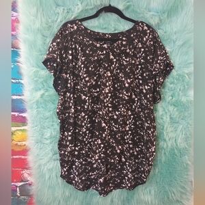 Simply Vera Vera Wang Black and Gray V-Neck Floral Blouse Size XXL